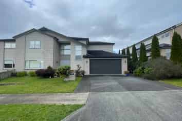 76 Valderama Drive, Flat Bush