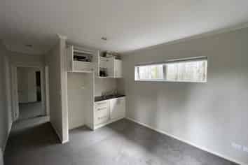 76 Valderama Drive, Flat Bush