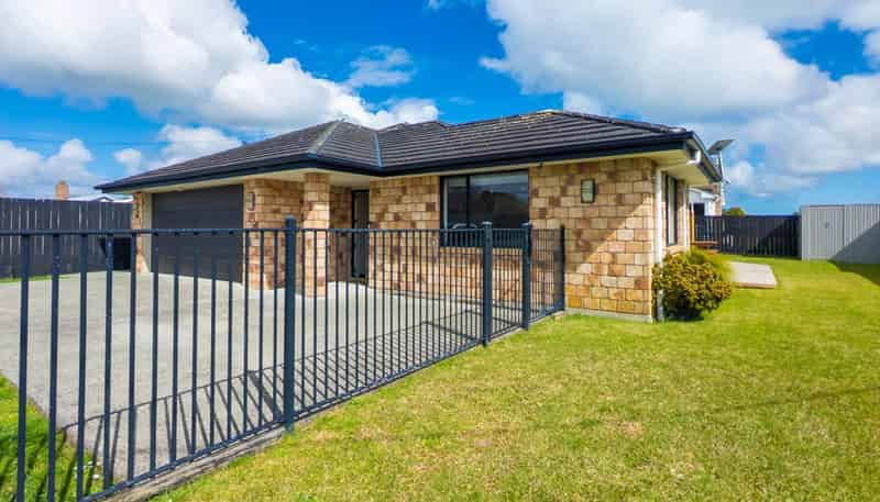 19A Buchanan Road, Kingseat