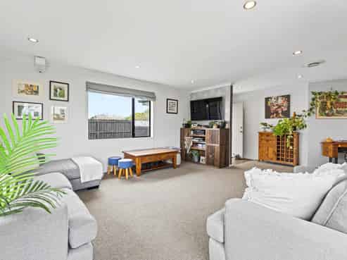 19A Buchanan Road, Kingseat