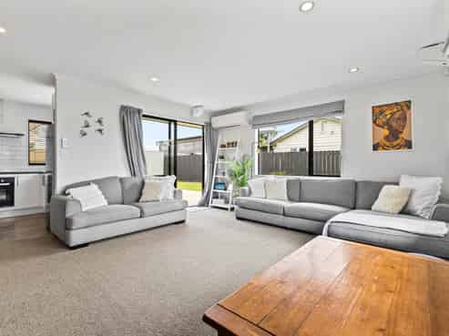 19A Buchanan Road, Kingseat