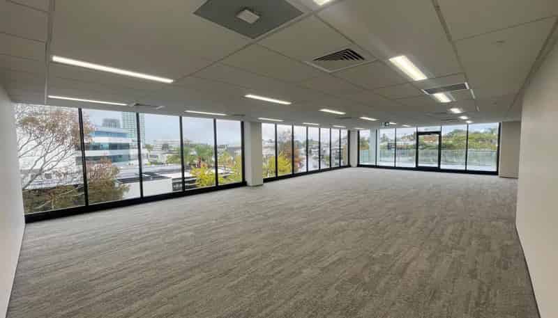 129 Hurstmere Rd, Takapuna