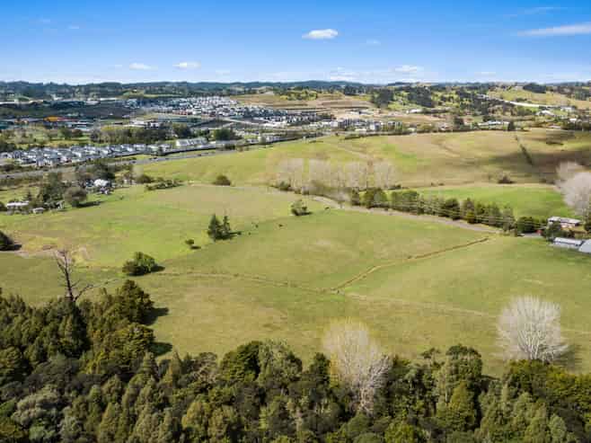 46 Old Pine Valley Road, Silverdale