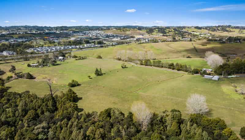 46 Old Pine Valley Road, Silverdale