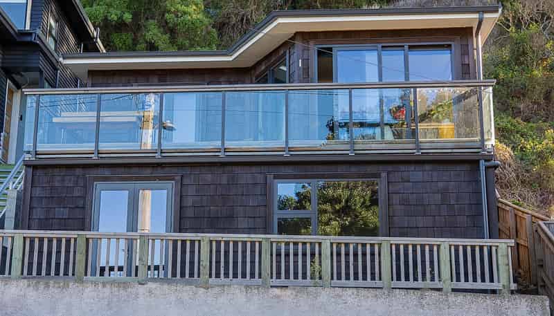 274 Queens Drive, Lyall Bay