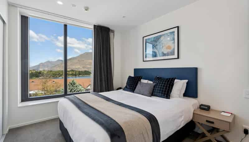 205 (Door 206) Ramada Hotel, 18 Frankton Road, Queenstown