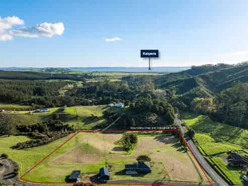 178 West Coast Road, Makarau