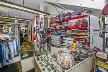 VALUE FOR MONEY RETAIL ON K' ROAD
