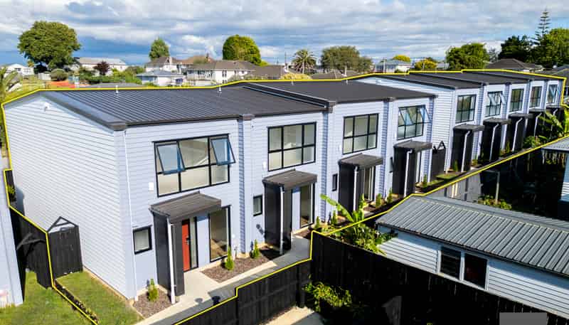 8/108 Mahia Road, Manurewa