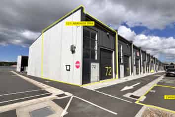 High-Profile Corner Commercial Unit 