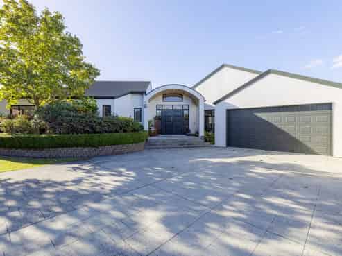 4/74 Birch Street, Hilltop