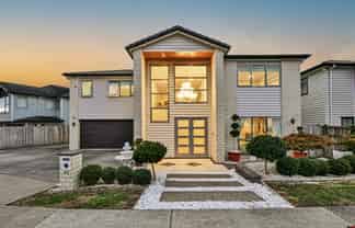 17 Drumbuoy Drive, Flat Bush