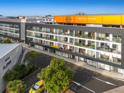 Unit 121/17 Link Crescent, Stanmore Bay