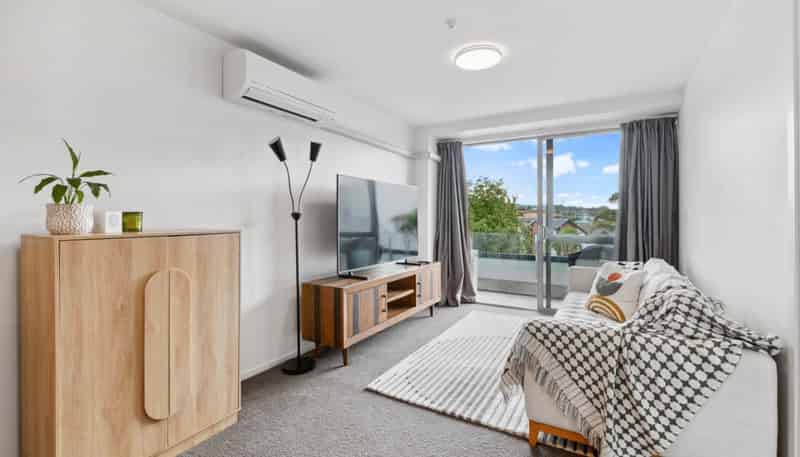 Unit 121/17 Link Crescent, Stanmore Bay