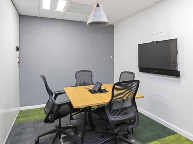A Grade Central City Offices with Stunning Fitout