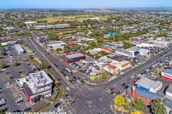 Green Lane East Showroom for lease