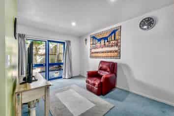 4/71 Fernhill Way, Oteha