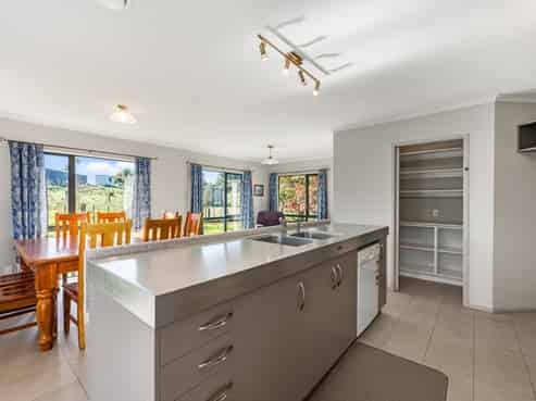 65 Monteith Street, Halcombe