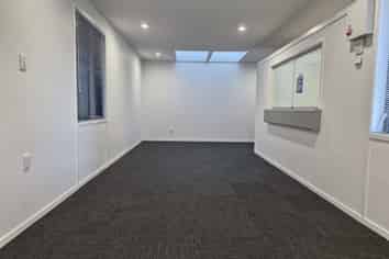 Chartwell Offices – ground floor