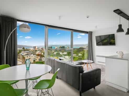 8/24 Patanga Crescent, Thorndon