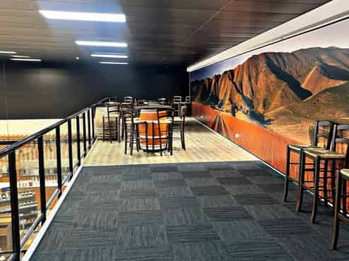 Rare Retail/Trade Showroom Opportunity