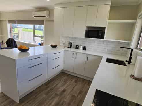 4 Berkers Rd, Ngahinapouri