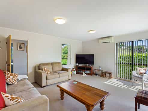 28 Weggery Drive, Waikanae Beach