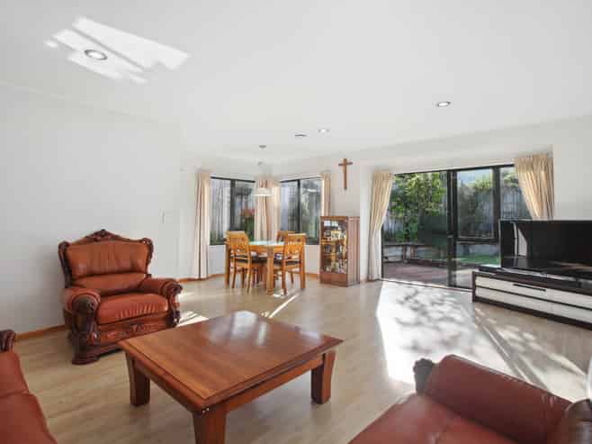 2/148 Pigeon Mountain Road, Half Moon Bay