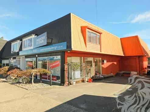 Sell anything on Oruanui St - c.387m²
