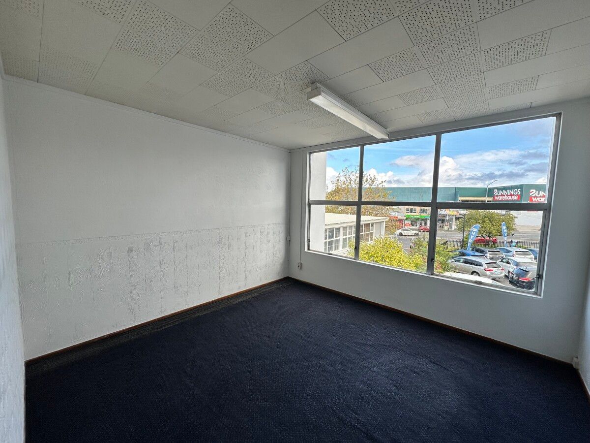 Open Plan Office With Amenities - Ansicht 2