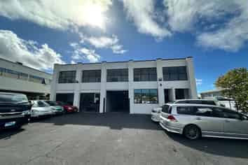 Open Plan Office With Amenities