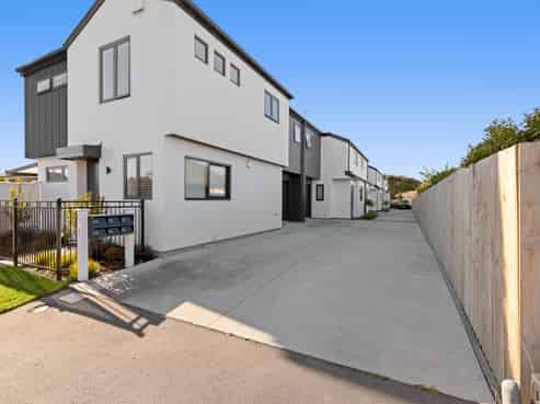 2/59 Amyes Road, Hornby