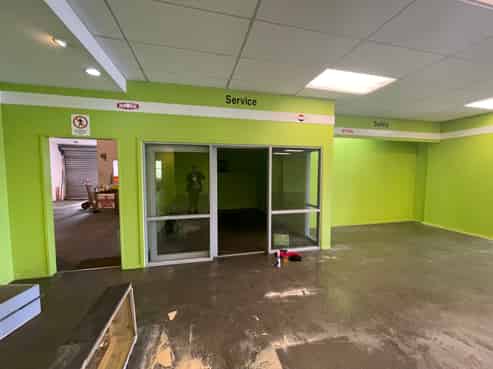 Hastings Showroom and storage