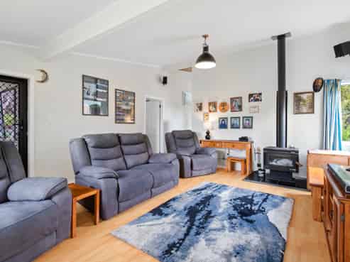 52 Taihiki Road, Clarks Beach