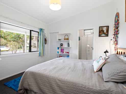 52 Taihiki Road, Clarks Beach