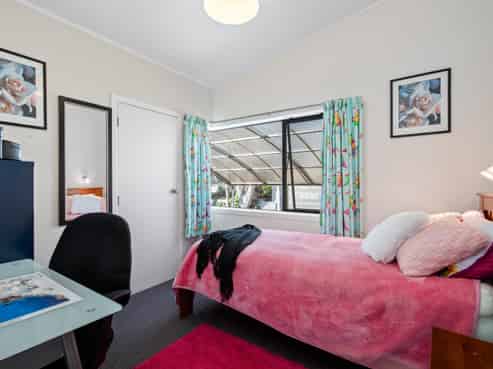 52 Taihiki Road, Clarks Beach