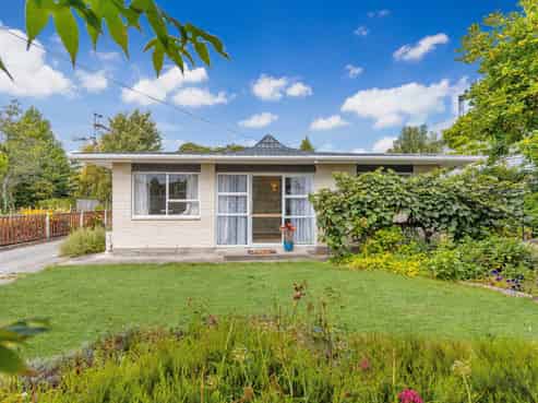 15A Reading Street, Greytown