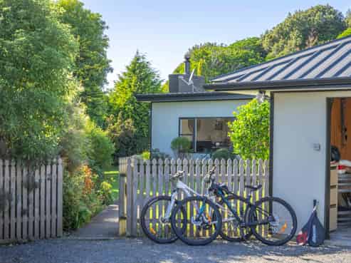 43 Hautere Cross Road, Te Horo