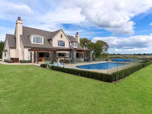 61C Whatapaka Road, Karaka