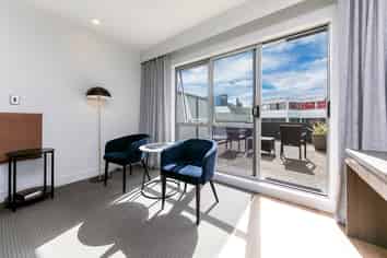 313/31 Davis Crescent, Newmarket