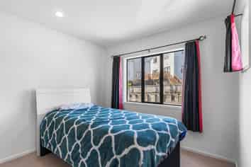 11/10-26 John Jennings Drive, Oteha
