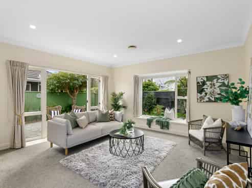 4/26 Myrtle Street, Central Hutt