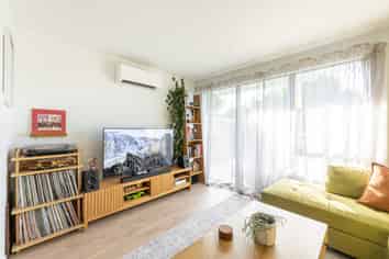 4/2 Riversdale Road, Avondale