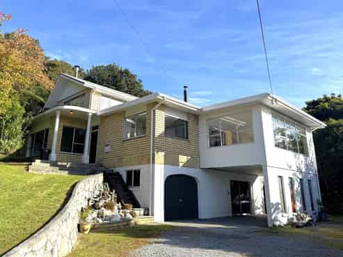 1A Sutherland Street, Dunollie