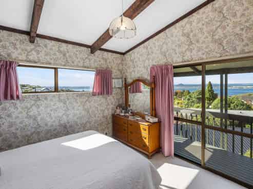 7 Brunette Drive, Acacia Bay