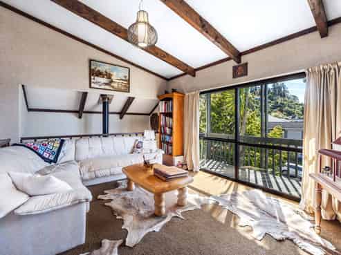 7 Brunette Drive, Acacia Bay