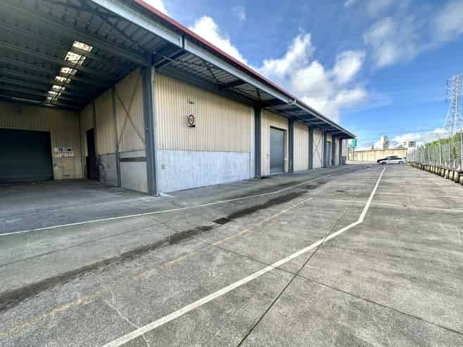 Versatile Industrial - 1800sqm