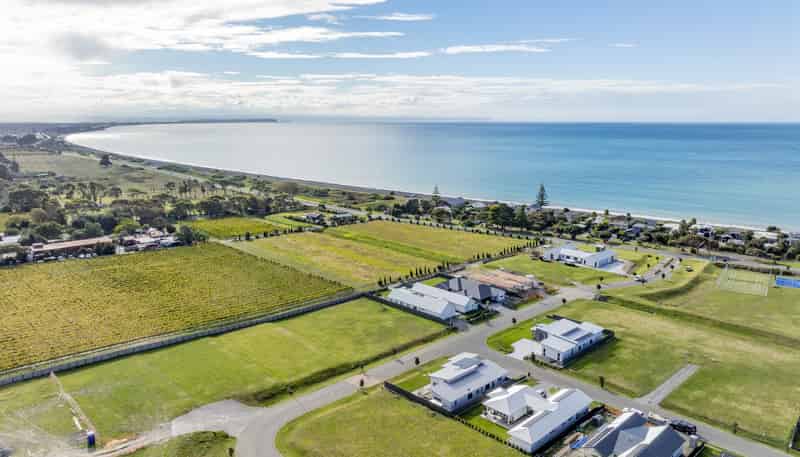 27 Te Awanga Terrace, Te Awanga
