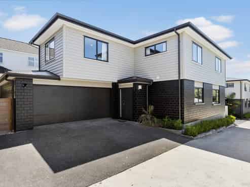 27A Cleary Road, Panmure