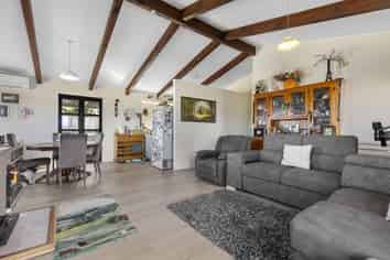 28 House Avenue, Taumarunui